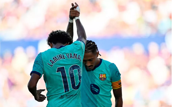 Barca escape Levante with a 4-2